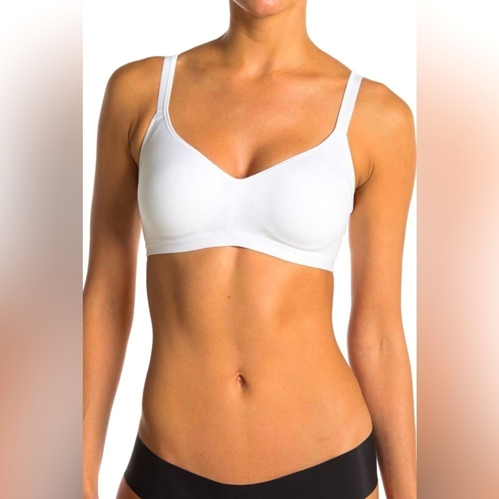 WARNER’S Easy Does It Wire Free Bra White